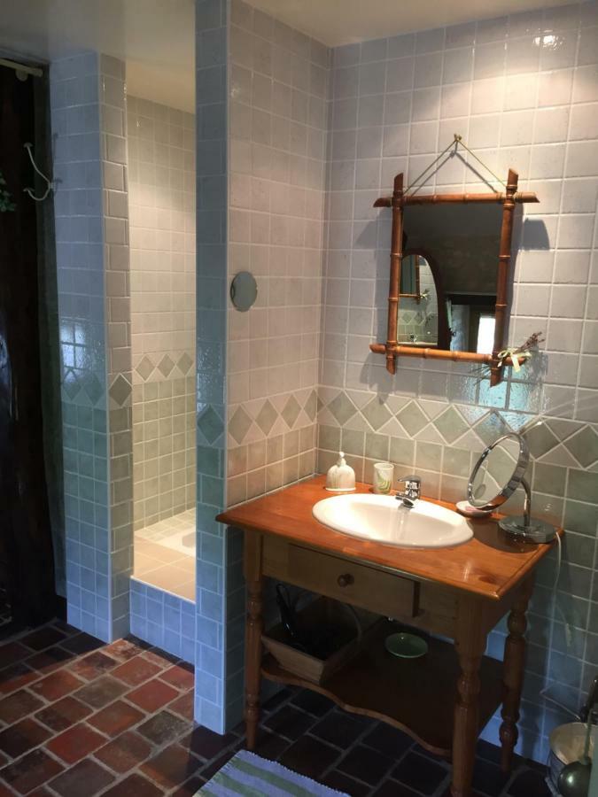 Bed and Breakfast A La Metairie Lindry Exterior foto